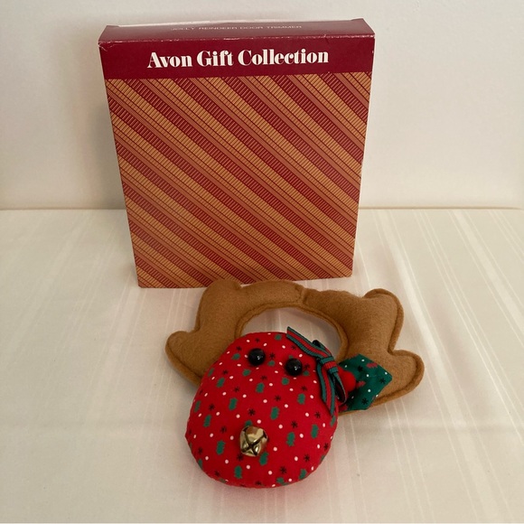 Vintage Avon Gift Collection Jolly Reindeer Door Trimmer - Picture 3 of 6